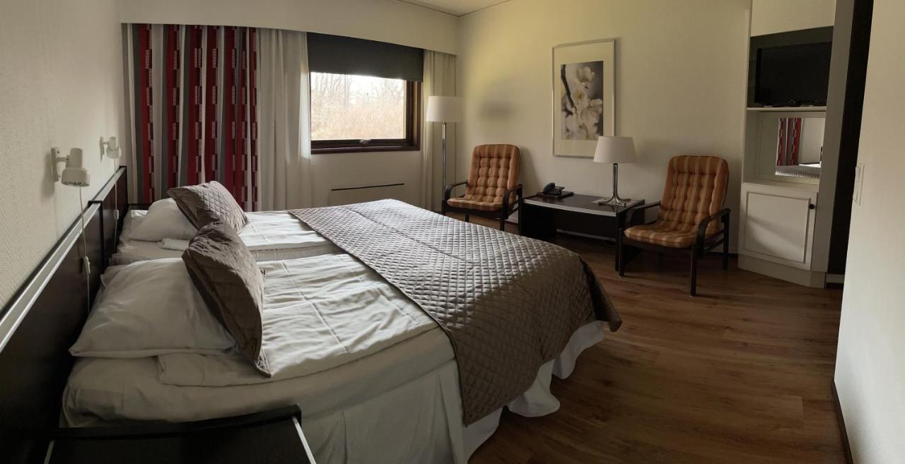 Eckeroe Hotell & Restaurang Esterno foto